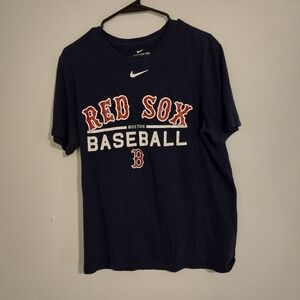 NIKE Dri Fit Boston Red Sox Shirt Size Medium